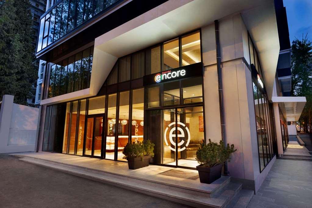 Ramada Encore Tbilisi ภายนอก รูปภาพ